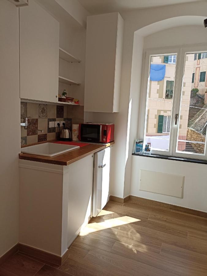 Al Porto 61 - Rooms For Rent Camogli Exterior photo